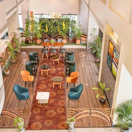 Indismart Hotel Kalkutta Kültér fotó