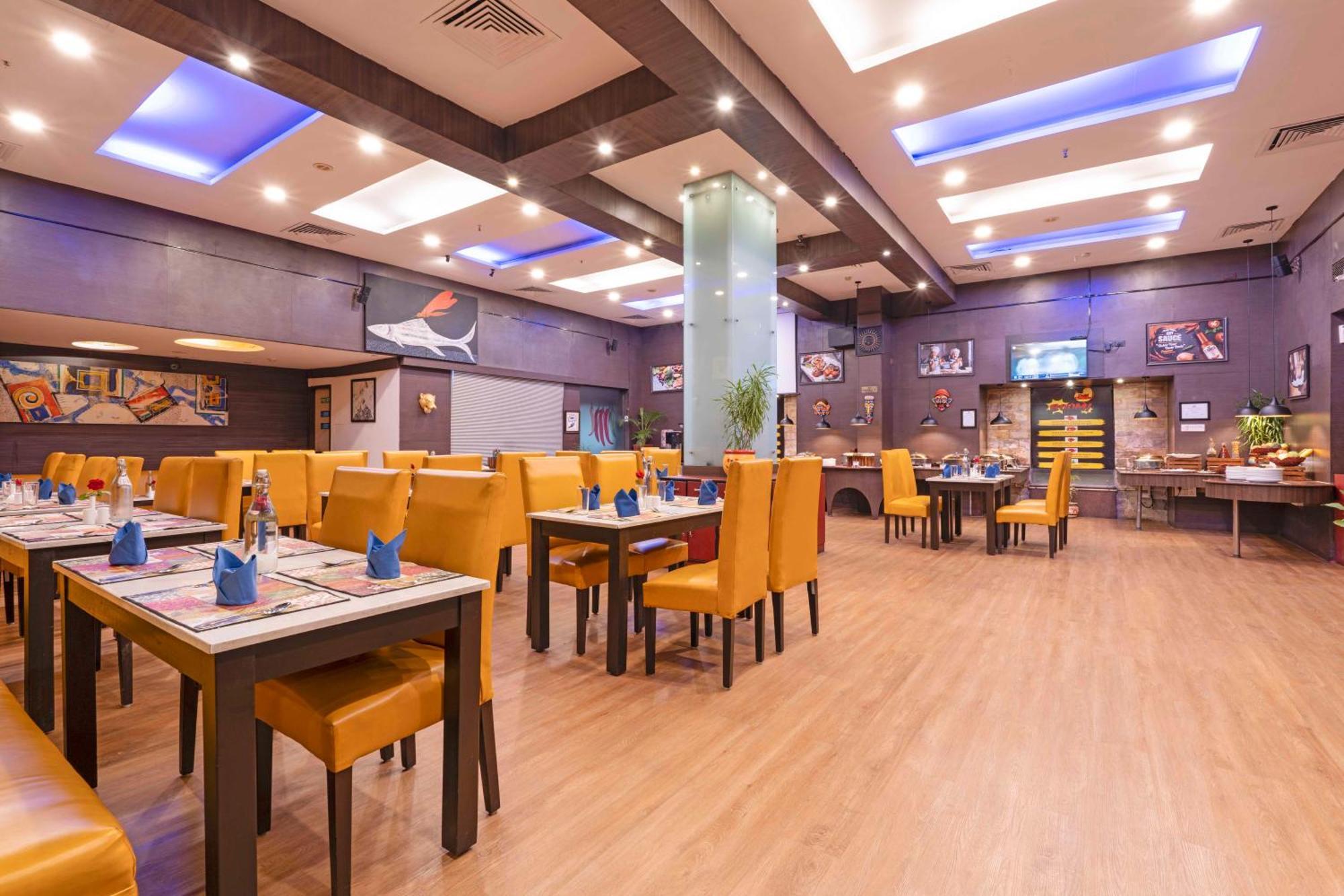 Indismart Hotel Kalkutta Kültér fotó