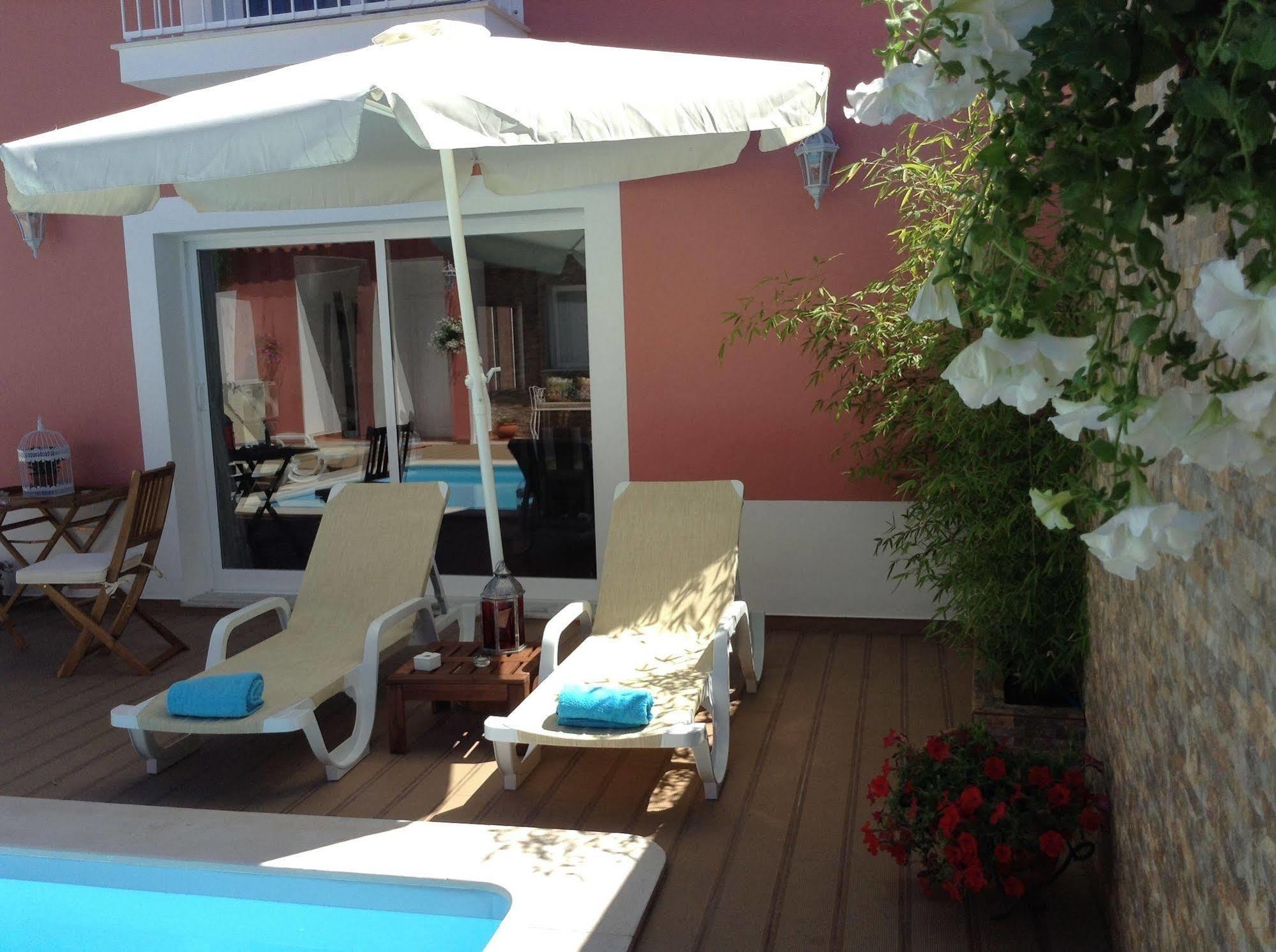 Indismart Hotel Kalkutta Kültér fotó